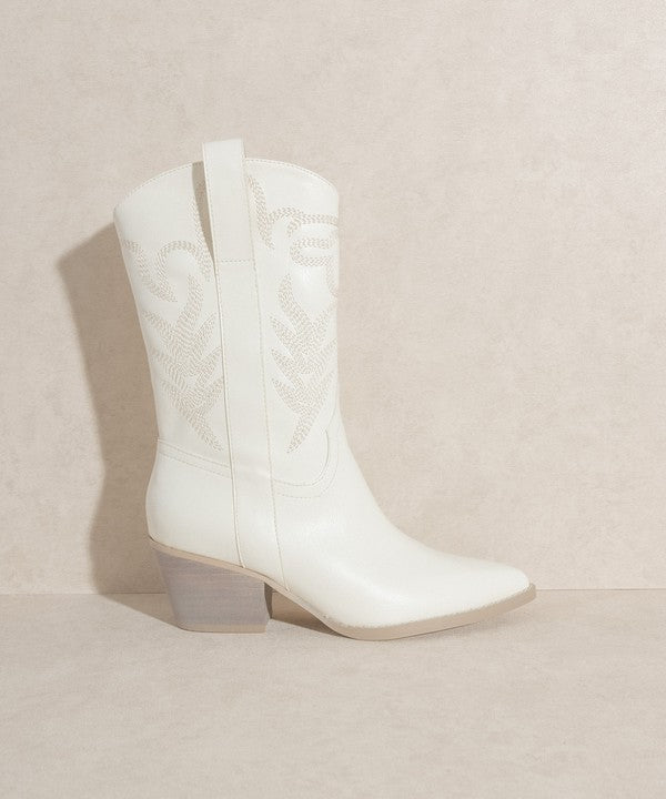 Sephira - Oasis Society Embroidered Short Boot - Christi's Boutique